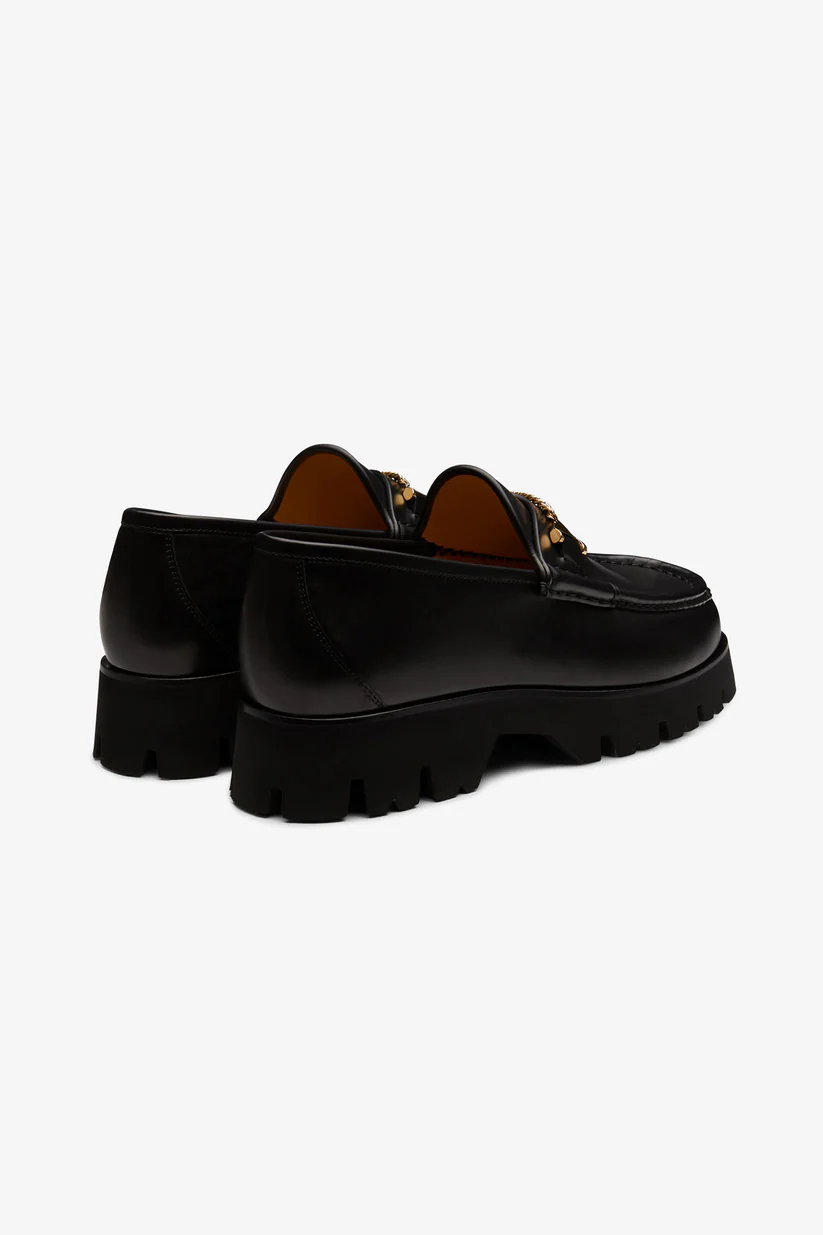Hyusto-SS22-still5326