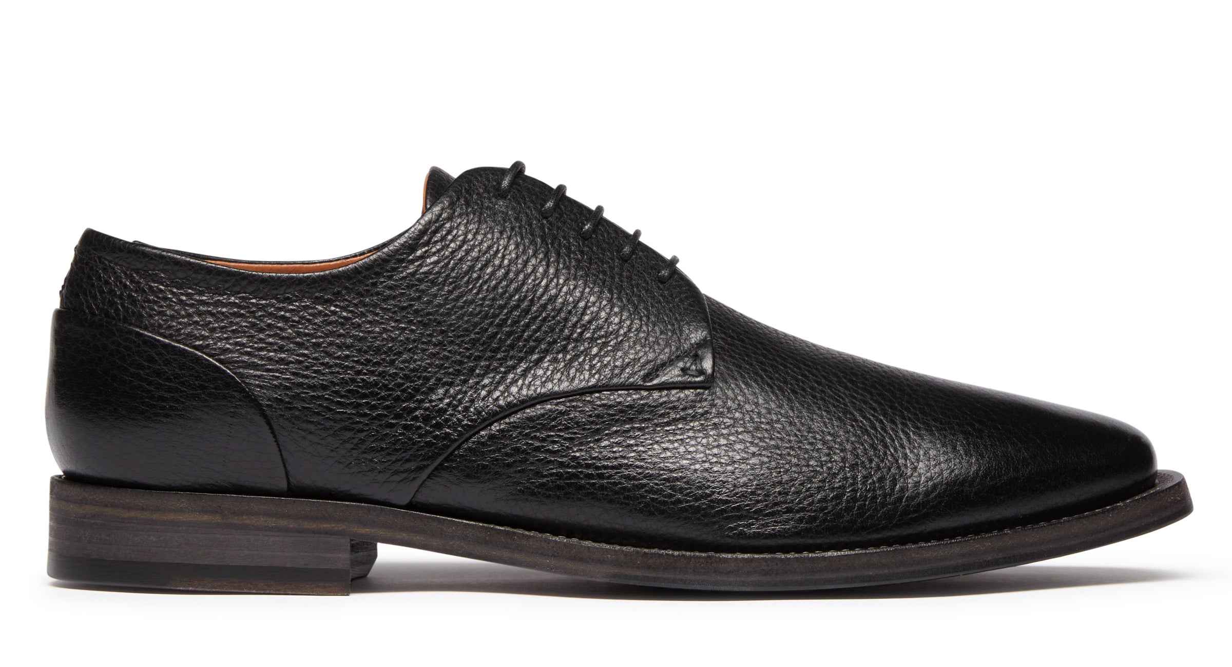 CAMPOBELLO_BLACK_2_2400x.progressive.jpg
