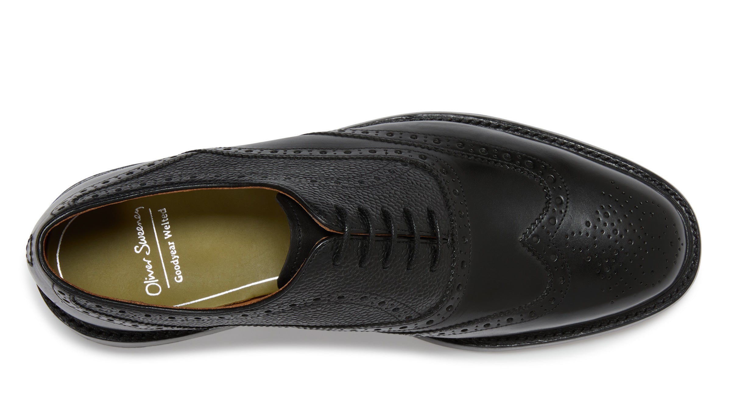 GLENINAGH_BLACK_4_2400x.progressive.jpg